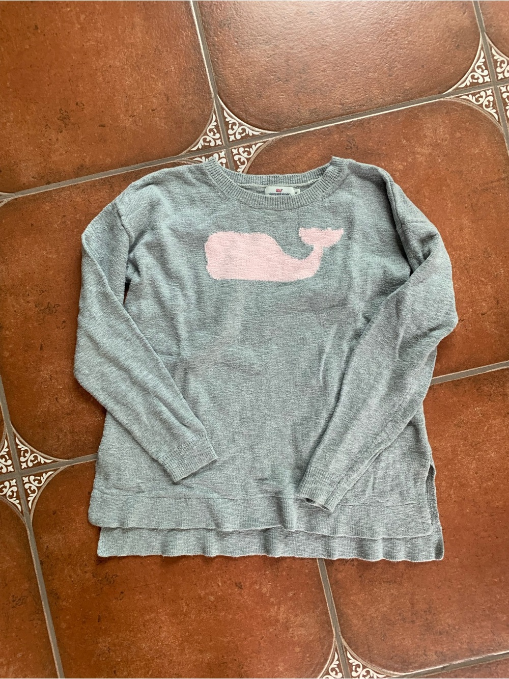 Vineyard Vines Gray Knit Sweater with Pink Whale
